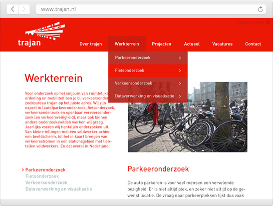 Het menu van de website voor Trajan